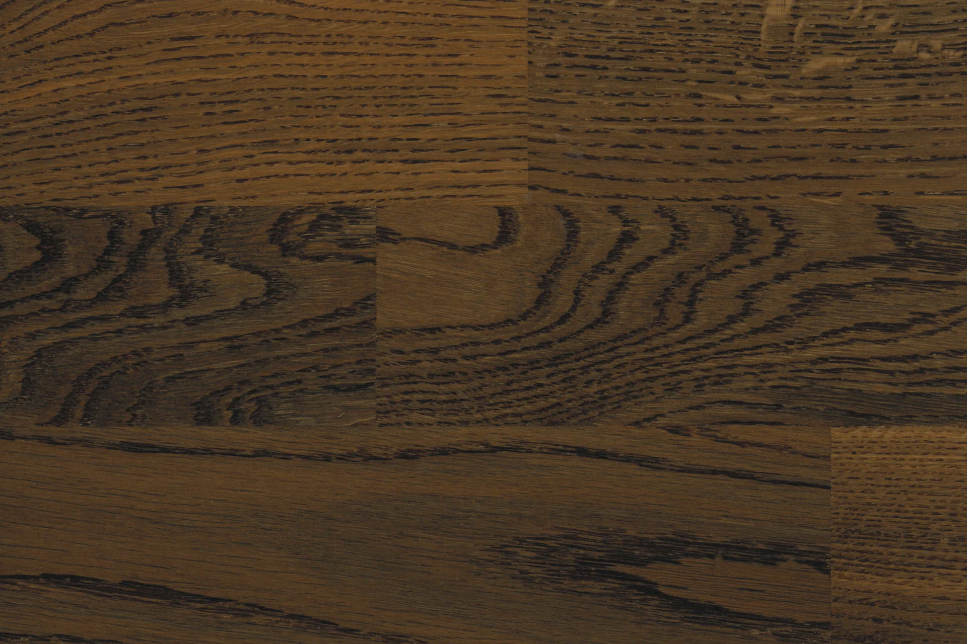 WOODline parkett for datagulv og installasjonsgulv i tresorten Smoked Oak fra Lindner